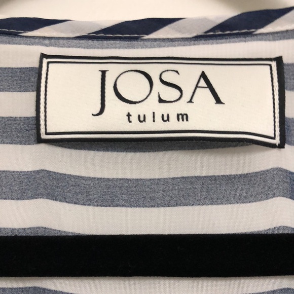 Beach Coverup - Picture 3 of 9